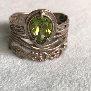 Sterling Peridot Band Ring size 8-9